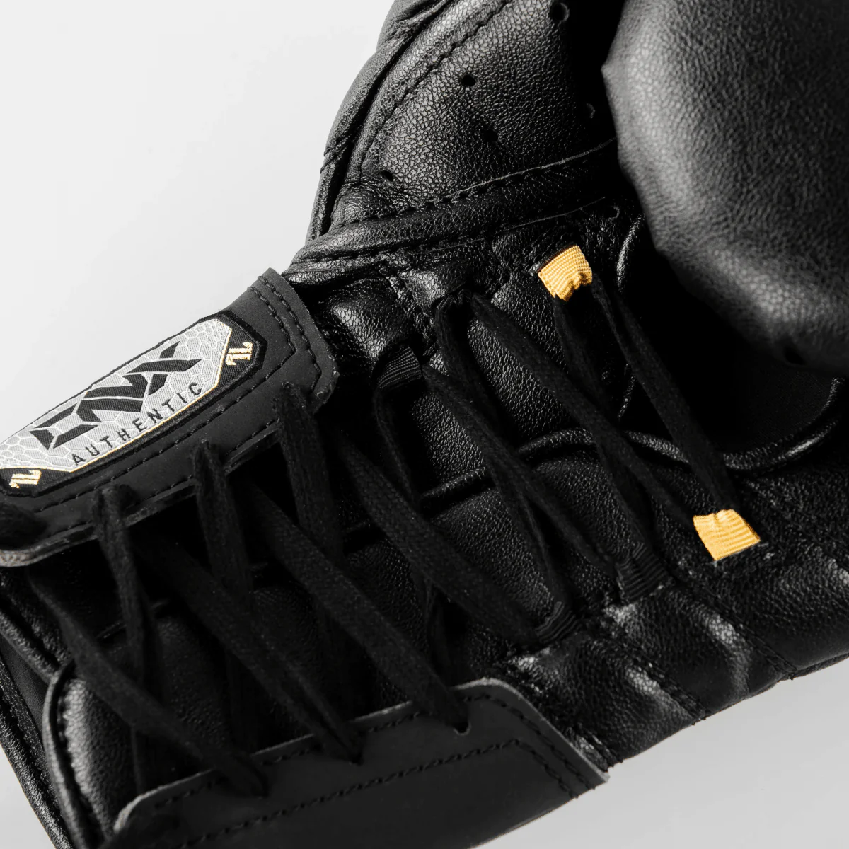 MMA Training Gloves—X4 (Lace Up) | ONX Premium Line - Image 4